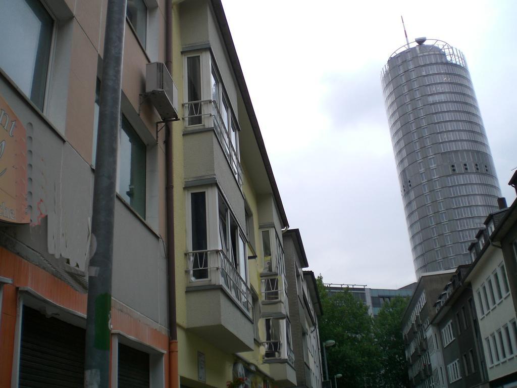 Schoenes Apartment In Έσσεν Εξωτερικό φωτογραφία