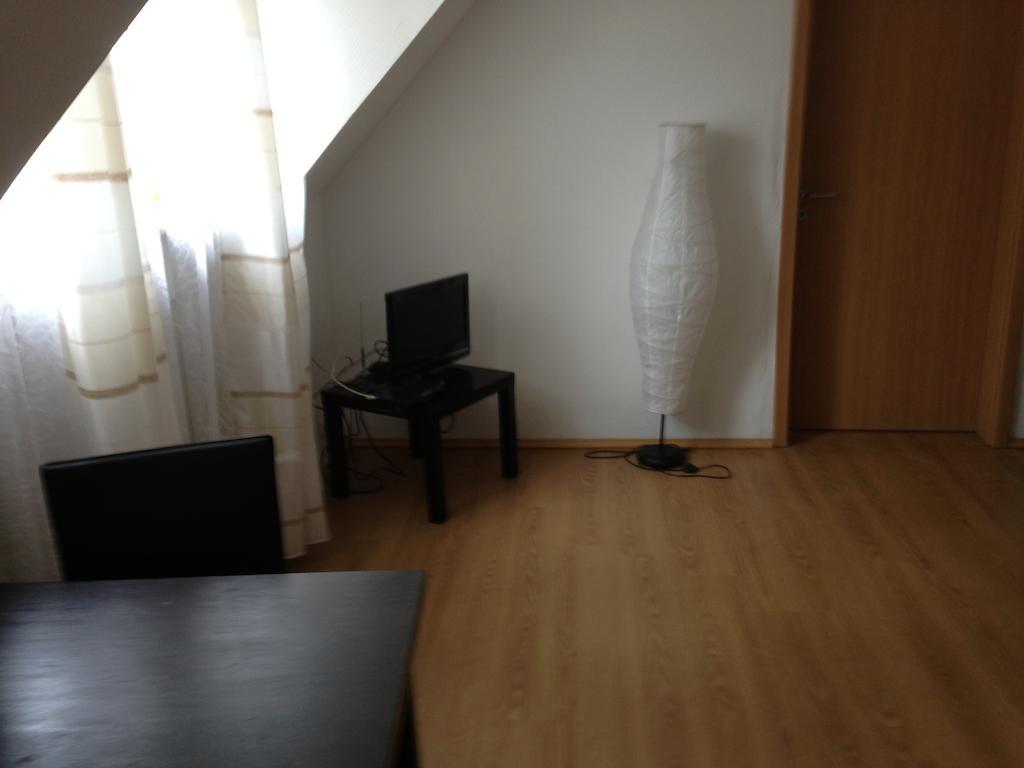 Schoenes Apartment In Έσσεν Δωμάτιο φωτογραφία